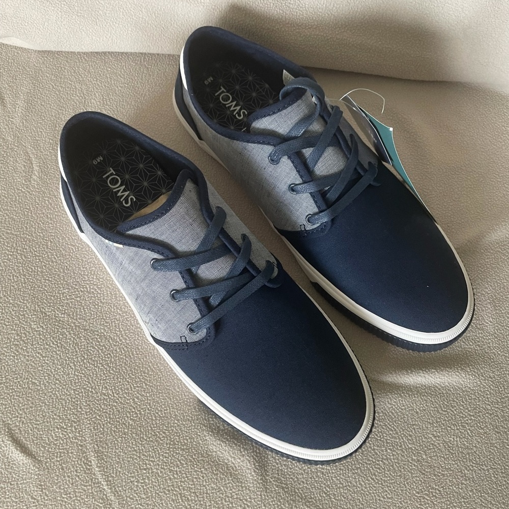 TOMS Men Navy Sneakers